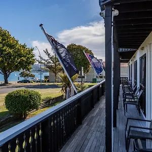 汽车旅馆 陶浦乐湖景木屋瑞士汽车旅馆, 陶波